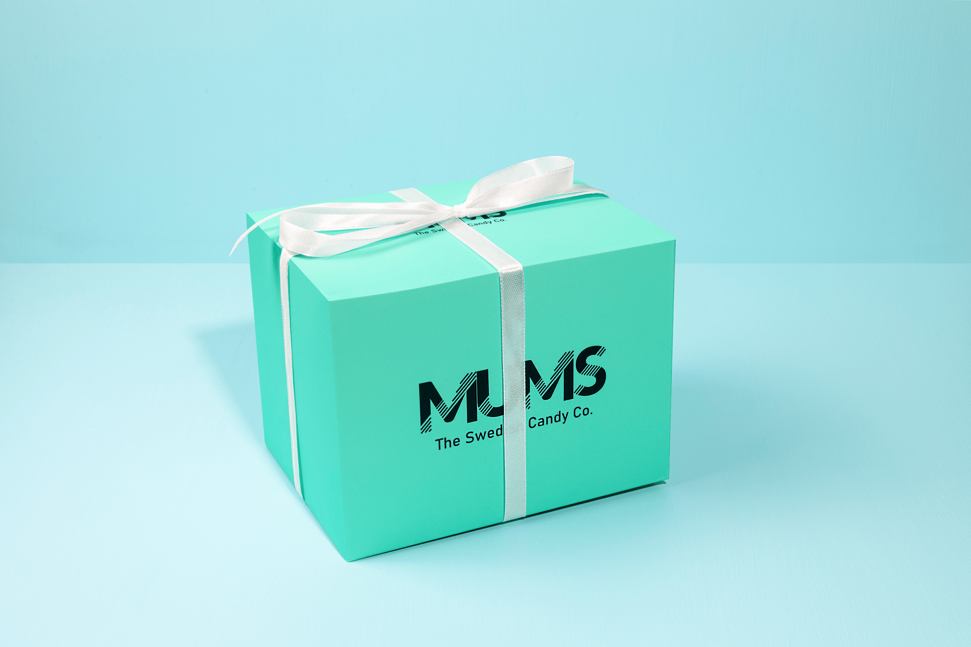 Mums Gift Box Comes With BUBS - Mums - The Swedish Candy Co.